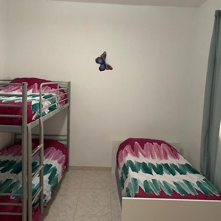 Tres Habitaciones Privadas 4Huespedes 4Huespedes 2Huespedes Piso A Compartir 拉拉古纳 外观 照片
